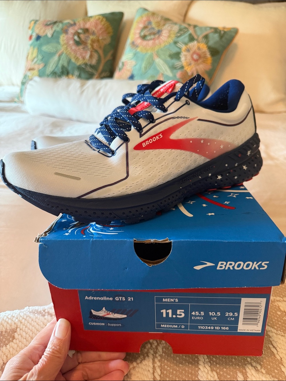 Brooks Adrenaline GTS 21-Men’s Size 11.5-NEW!